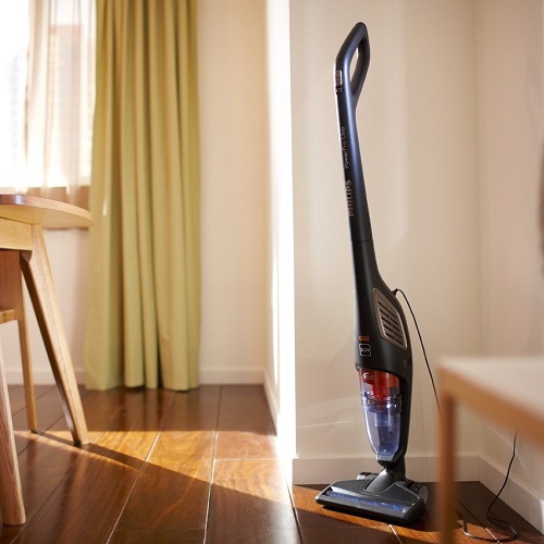 Aspirateur balai - Philips PowerPro Uno FC6170