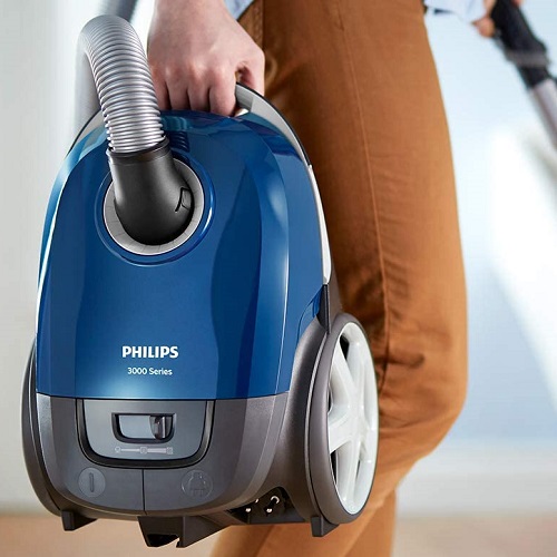 Aspirateur avec sac de 3L 900W bleu noir